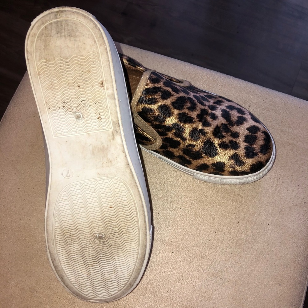 ⚡️PIERRE DUMAS Comfort Foam Slip-on Cheetah Sneaker | Women’s Shoe Size 7.5 - Picture 6 of 7